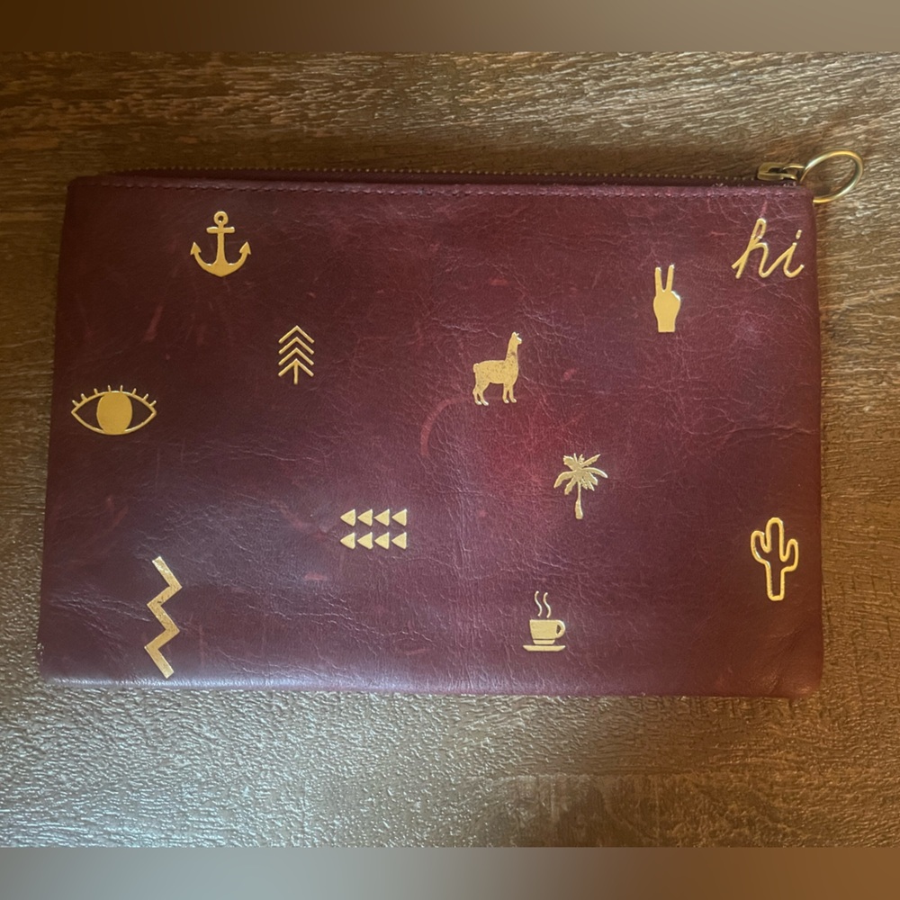 Madewell Leather Icon Embossed Pouch Clutch